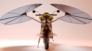 Xe máy điện chạy bằng năng lượng mặt trời: Ý tưởng “không tốn chi phí vận...