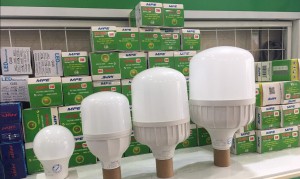 Ưu và nhược điểm của đèn LED âm trần so với các loại đèn thường