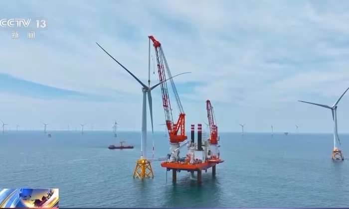 Trung Quốc vượt mốc 1,8 tỷ kW điện gió và điện mặt trời, chiếm gần 50% công suất điện quốc gia