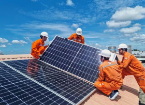 Siết chặt quản lý điện mặt trời mái nhà: Đưa thị trường về đúng quỹ đạo...