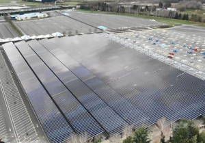 Disneyland Paris biến bãi đỗ xe thành “trang trại” điện mặt trời khổng lồ